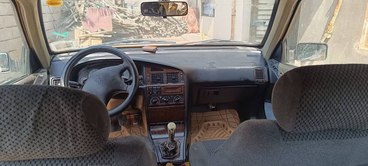 بارص ٢٠١٥ محرك كير خير من الله سياره ب أسمي سنويه ل ٢٠٣٠ مصفره هيئه وغرامات وسلف دينمو فانات وكير جديد  وضفيره وعقل كلهه جديد  قبل اسبوع سويتهه سياره نقصهه حداديه صدر فقط ب٣٥ وبيهه مجال البصره ابي الخصيب العوجه ***********
