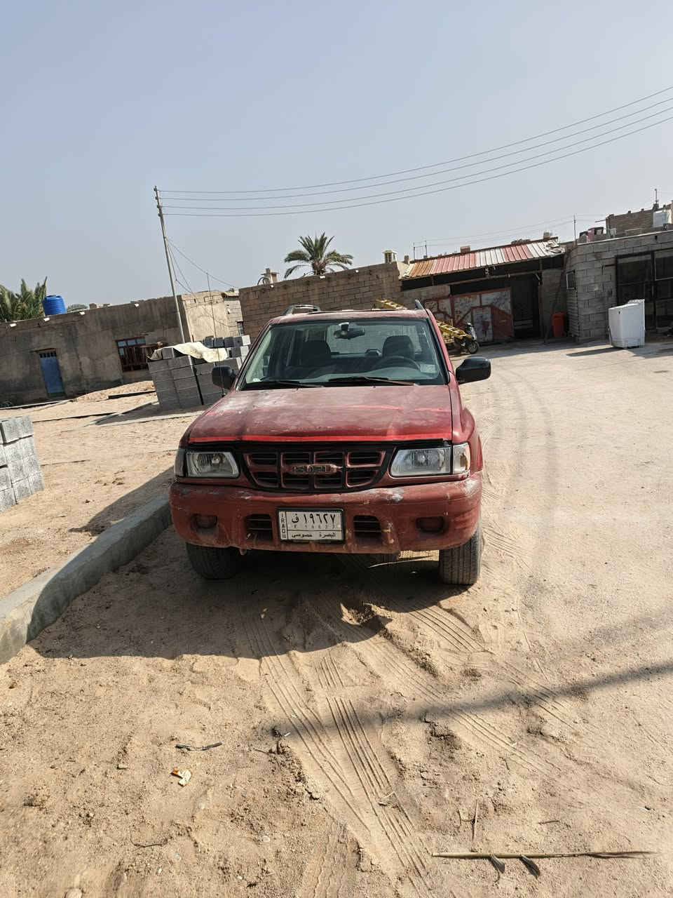 ‏سياره ازوزه للبيع مديل2000كير ومحرك جدد توه شادهن كير ومحرك VVT سياره بسمي  رقم بصره
‏نقص جامة السايق  المكان كرمة علي منطقة الخيط النزله الثانيه  السعر 45وبيه مجال قليل  رقمي ***********
