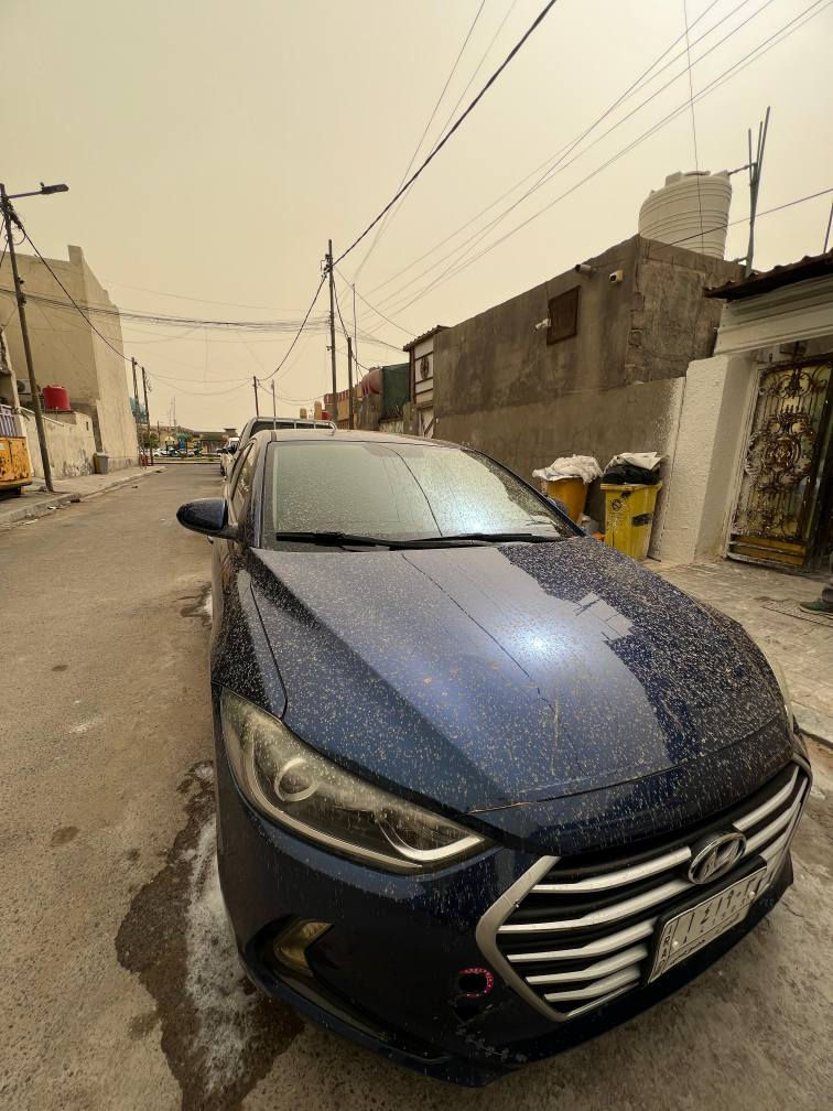 النترا موديل 17 وارد امريكا ضربتها بالبنيد بسيطه و بيها دحكه بالجاملغ الخلفي ومصلحه فقط السيارة كفالة گير مكينه حداده كهربايات مكينه 2000 دوش رقمها بصرة بأسمي ماشيه 75 الف فقط التبريد بي ليك والباقي جاهز السعر المطلوب 112 بيها مجال قليل رقم راعيها *********** البصرة, العراق
