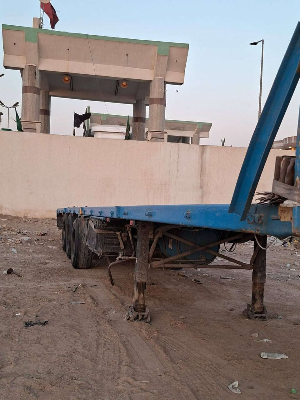 السلام عليكم عربانه وربيه طول  13,60 فول جنل عبار  دنكير يعلك فول كهربايات شاصي 16ملم مكفول  مجموعه سانبه تايراتهه فوك النص عمر جدد
المكان بغداد النهروان ***********
***********
