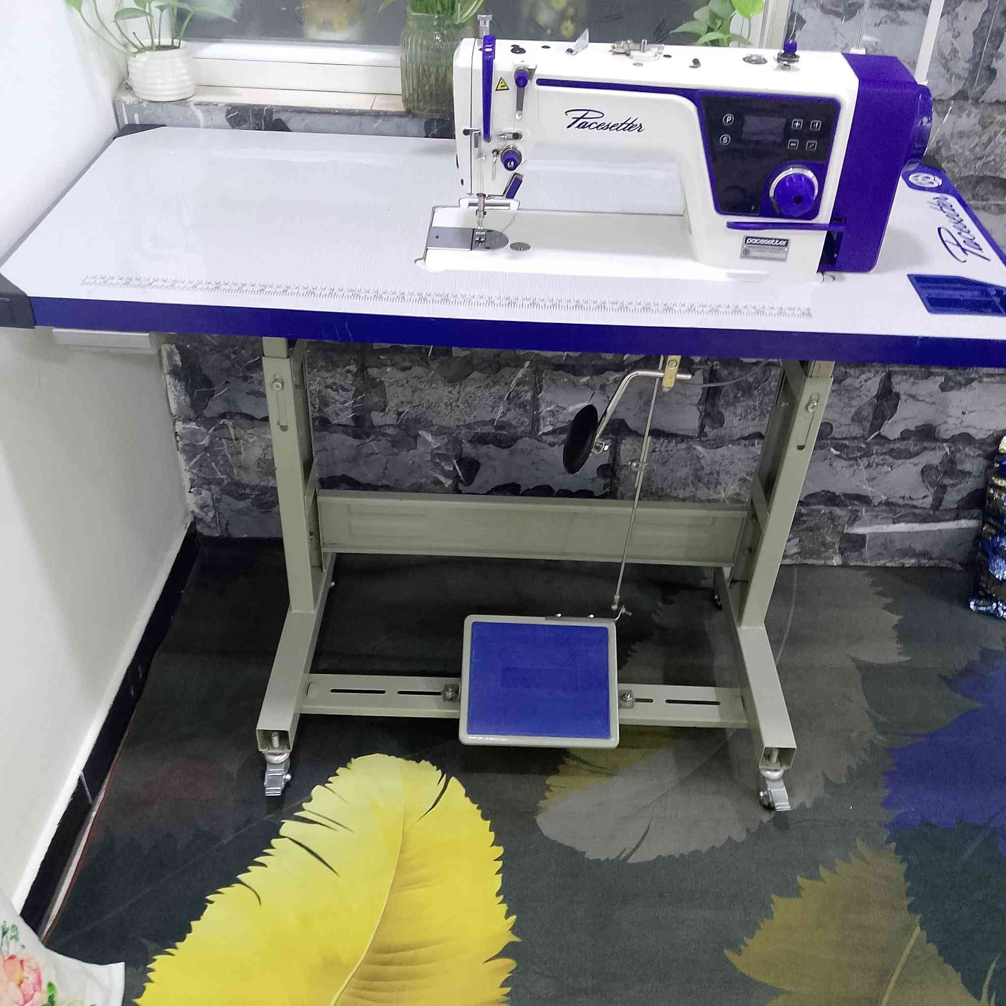 السلام عليكم ورحمه ماكنة خياطه نوع. باسستر. الاصلي.  جديده. استخدام. منزلي.  بيه. مخرج. شحن.  السعر. 320بيه. مجال. قليل. مكان. بغداد. البلديات  للاتصال ***********
