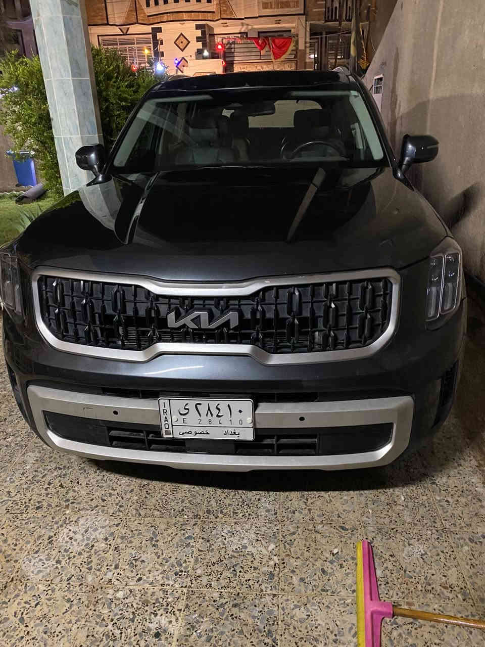 سلام عليكم
كيا تلورايد موديل2023  موصفات S

كراسي جلد منفصل VIP
كراسي تدفئه
توقف ذاتي 
ستيرن رجاج
5 وضعيات قياده 
رادار امامي 
رادار خلفي 
شحن لاسلكي 
حساس امطار 
بصمه
تحكم على المنحدرات 
لايت لد برتقالي 
تشغيل عن بعد 
كامره خلفيه
اتصل على رقم موجود تعرف سعر***********
