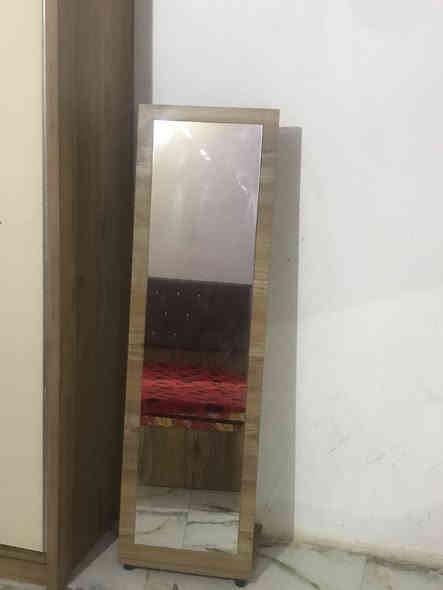 السلام عليكم …….

غرفه تركيه أول شده الها يعني الغرفه جديده بيها ضرر بس بل صونيا وممتأثره ابد الغرفه كدامك بلصوره كلش حلوه بلواقع احلى نشره بيها يعني اضائه بل صونيا بيها كلش حلوه 
للبيع او المراوس سعرها 550وبيها مجال حق الجيه مكاني دلي عباس 
للاتصال او الاستفسار 
***********
