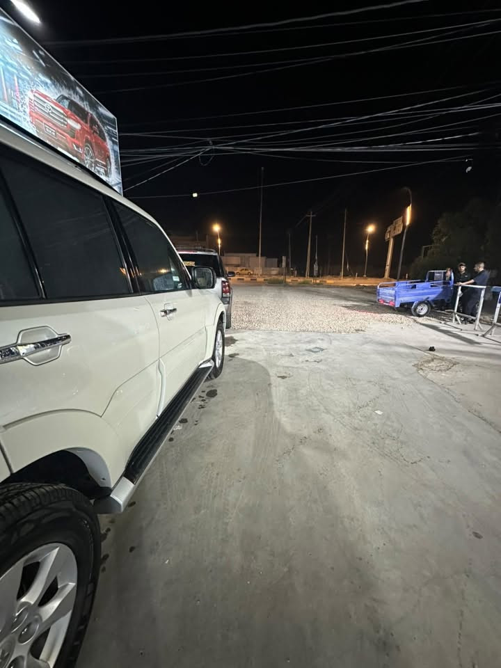 باجيرو للبيع مديل
 13 سياره جديده  حبتور مرحك كير كفاله حجم  3500
ماشيه 110 
*********** هذا رقم صاحب سياره
