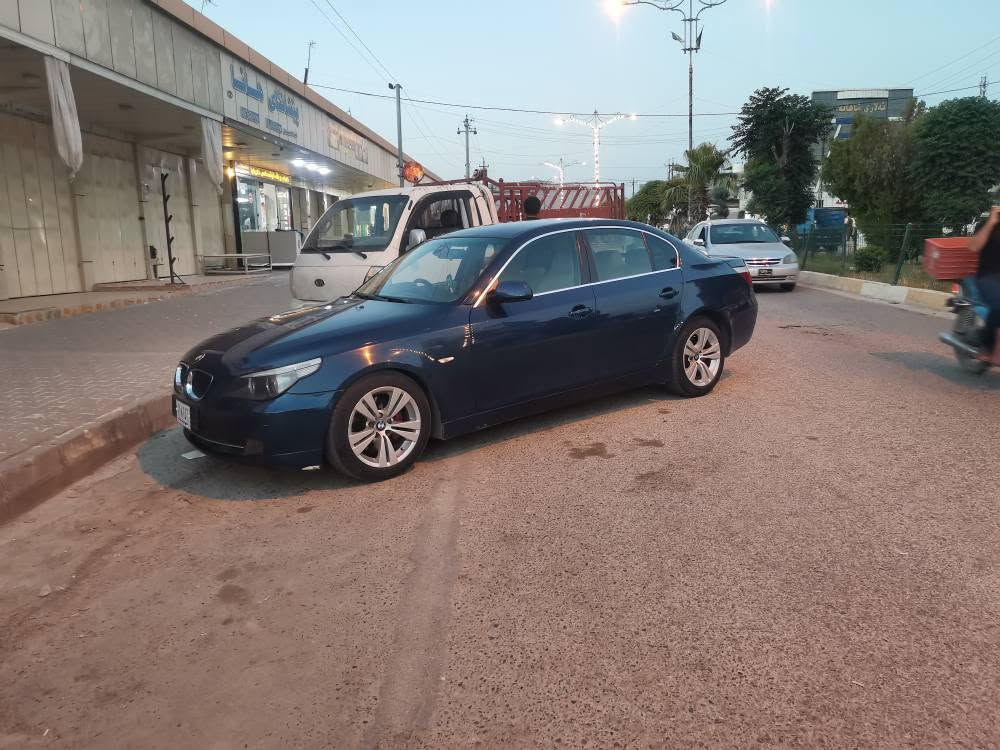 سەرەتا بەناوی خوای گەورە بیئیم E60 530
مودیل 2004 مەنەفیست ئەسلی کودیشی بو کراوە  نوزل کورت فول مواسفات بەس سلایت نیە گیرو مەکینە بەشەرت موسو براوە بە شەرت مالی مەدەنی بەشەرت یەک دوگمە نیە ئیش نەکات یەک دینار مەسروفی نیە تەقەو رەقە بە شەرت سەیارەکە تا بلیی بەقەوتە ماشەلله لە مالی هەمولایەک سەحریشی 45گەلاو مامەلەیەکی برایانە گەر مشتەری تیل بکە لە خزمەتم ژ.م *********** رانية, السليمانية
