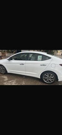 وارد امريكي • بدون حادث • محرك ٢٠٠٠