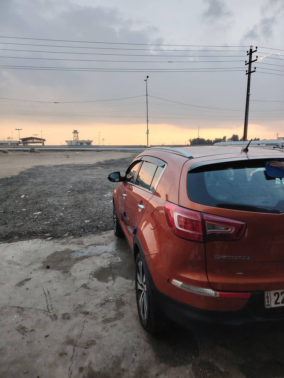 سلام عليكم سبورتج موديل ١١ خليجي مكفوله عدى بارد وتكحيل مكينه ٢٠٠٠ دوش اربيل انكليزي بسمي سياره جاهزه سعر ١٣٠ وبيهه مجال المكان بغداد *********** بي وات ساب سونار داخل المنشور
