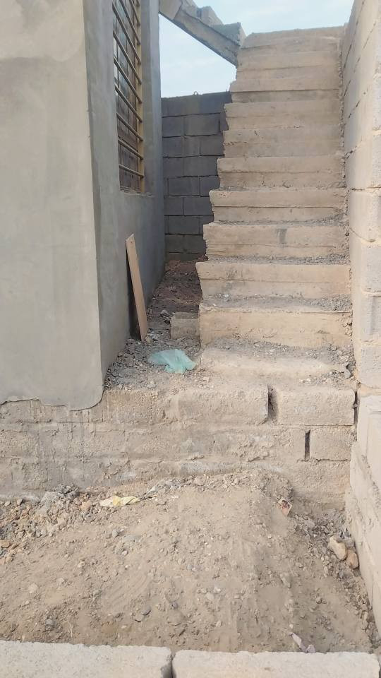 سلام عليكم مشتمل البيع مساحه 100متر  مربع في
دوانم المعمل يم ساتر سعر خاص  الستفسار  لاتصال عل رقم ***********
