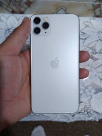 آيفون 11 برو ماكس • بطاريه وشاشه مبدله • فيس ايدي شغال