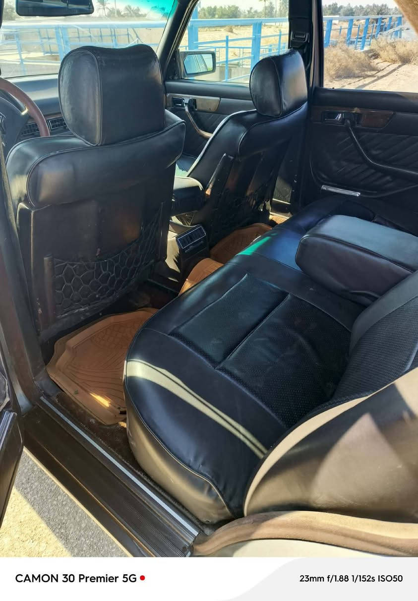 سلام عليكم مارسدس رئاسي مديل 90بغداد سنويه الل 28كير مكينه تبريد تخم تأير اريل  كهربائي سنتر لوك شغال سستم سماعات حداديه 100/50 كهربائيات كله شغال قواعد دبل بلاد تبريد شغال عنواني ديوانيه غماس ***********
