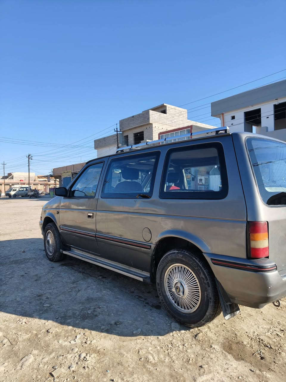 دوج كرفان للبيع محرك كاميري ابو الجف السياره خير من الله سبعه راكب رقم ديالى انكليزي باسمي تحويل مباشر ثاني يوم 48 وبيها مجال 
+9647760395136
