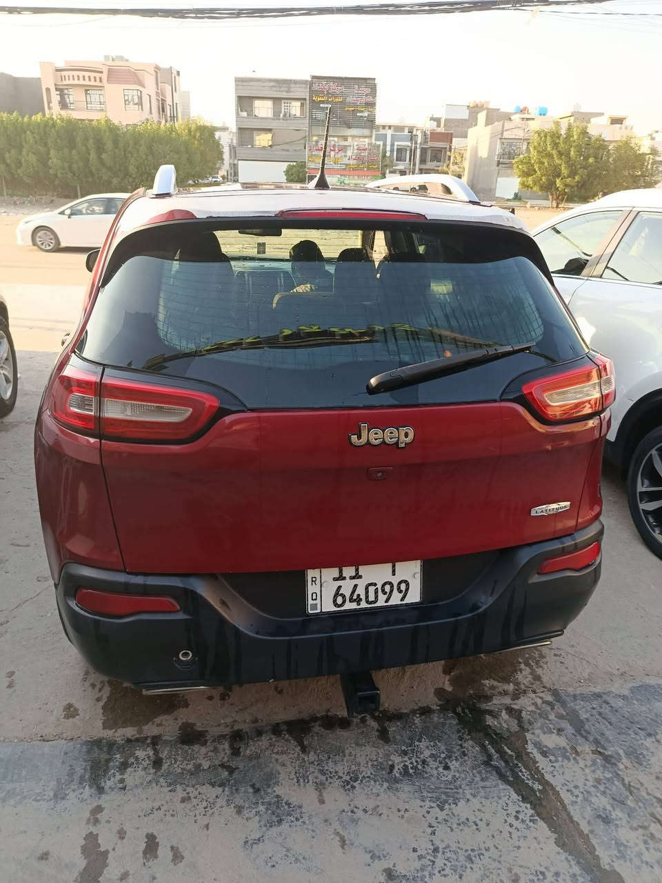 سلام عليكم جيب بزون موديل 2018 محرك 6 سلندر 3600 سيارة جديدة ونظيفة جدا احلى من الصور  تخم تاير جديد سيارة اخت الجديدة السعر 125 وبيه مجال للطيبين  
***********
