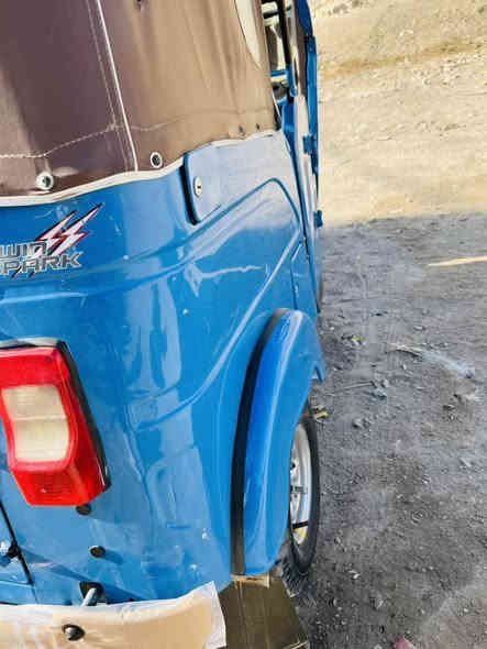 سلام عليكم تكتك للبيع موديل ٢٢ شهر١٢  كنر 
رقم بابل انكليزي 
للتواصل ***********

السعر ٨٥٠٠ 
خاص مغلق
