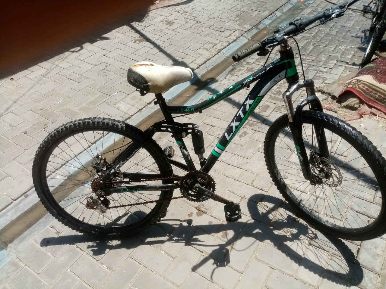 هذا المعدل ابو الدبلات مثل ما موضح بالصورة سعرة ٤٠ قفلة واصل


**إذا كنت صاحب هذا الإعلان وتريد حذفه لأي سبب، رجاءا أرسل رسالة إلى الدعم الفني**