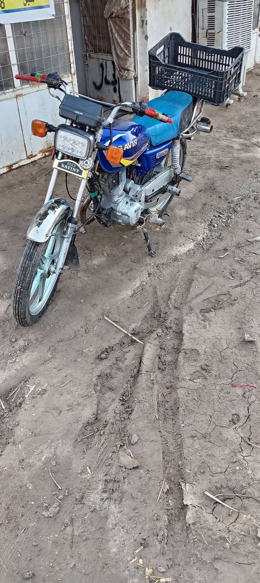 دراجه سيفان موديل 2020 أوراق اصوليه دراجه نضيفه واي نقص مابيه كهرباىيات كله شغاله مبدل بستم فقط السعر ٤٢٥ وبيه مجال


**إذا كنت صاحب هذا الإعلان وتريد حذفه لأي سبب، رجاءا أرسل رسالة إلى الدعم الفني**