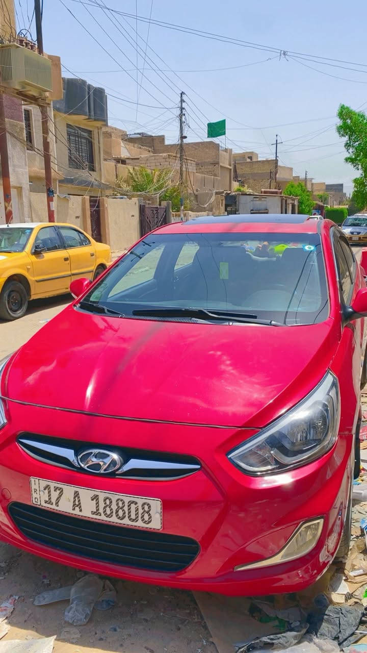 اكسنت 2015 خليجي لفول مواصفات 
لبيع او مراوس حسب القماعة مكينة دوش ١٤٠٠  قطرتين يعني كيرها اي تي المرغوب 
بيها تقريبا ٣ صبغ وبنيد مبدل سونار عندي 
فتحة اشاير بالمري شاشة حساسات خلفية كاميرا دوشمة ارضية جلد احمر 
سيارة كلشي مناقصها 
كير محرك تبريد صدر 
باسيمي طبعا 
السعر ٧٥ مع المجال 
مكانها بغداد الشرطة الخامسة 
***********
