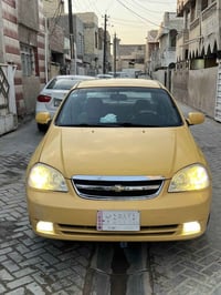 اوبترة شركة عامة موديل 2011 مكينة 2000 بيهة خيط بخار قليل للبيع السيار...