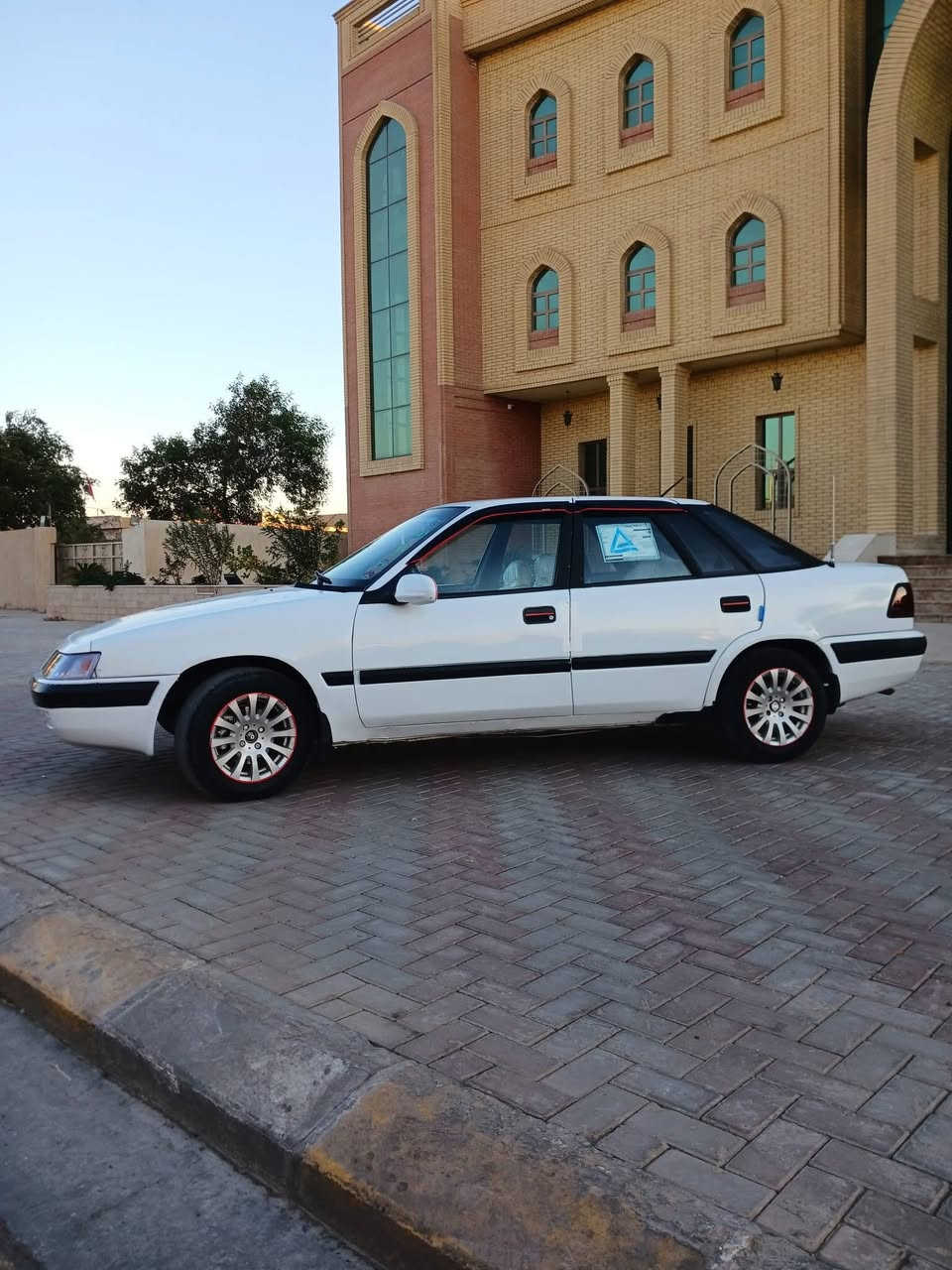 سلام عليكم سياره للبيع ديو اسبرو تحويل صلاح الدين  السعر 29 بيه مجال نضافه فول تعال شوف بعيونك  نضافه فول ***********
