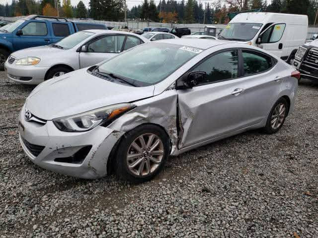 النترا وارد امريكي موديل 14بسمي مصفره هيه رقم بغداد سنويه 30 مشروع وطني السعر 115 وبيه مجال اتصل *********** المكان الديوانيه
