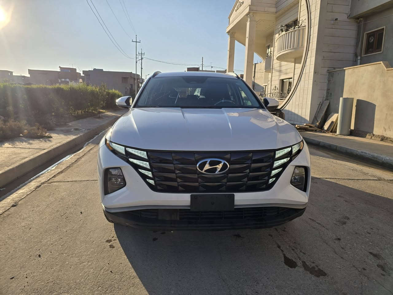 سلام عليكم اخوان 
Hyundai Tucson💫
2024 💥
ابيض صدفي  
محرك 2500 وارد امريكي 
ماشي ٣٦ الف ميل 💬
  دخول جديد يترقم شمالي بأسم المشتري مدة ترقيم شهرين 
 ابواب بصمه , بصمه تشغيل , تشغيل عن بعد , شاشه , تحكمات ستيرن , اشاير بالمري , مري شفط , بجم زينون
شحن وايرلس
اخوان السيارة المرغوب مو فور ويل

 تبريد قطعتين , كرسي كهرباء , هندبريك بصمه , اوتو هولد , توقف ذاتي A ستوب , مانع انحدار , مانع انزلاق ,كامره خلفيه  , جنطه كهرباء , انضمه قياده .
اخوان الضرر كلش بسيط موضح بالصور ٤ اصابع يم قبغ البانزين
السيارة بدون اي ارباك شرط.
رقم صاحب السيارة : 
***********
***********

سعر السيارة : 💵 ١٩٥ و مجال بسيط
قضاء الحمدانية
