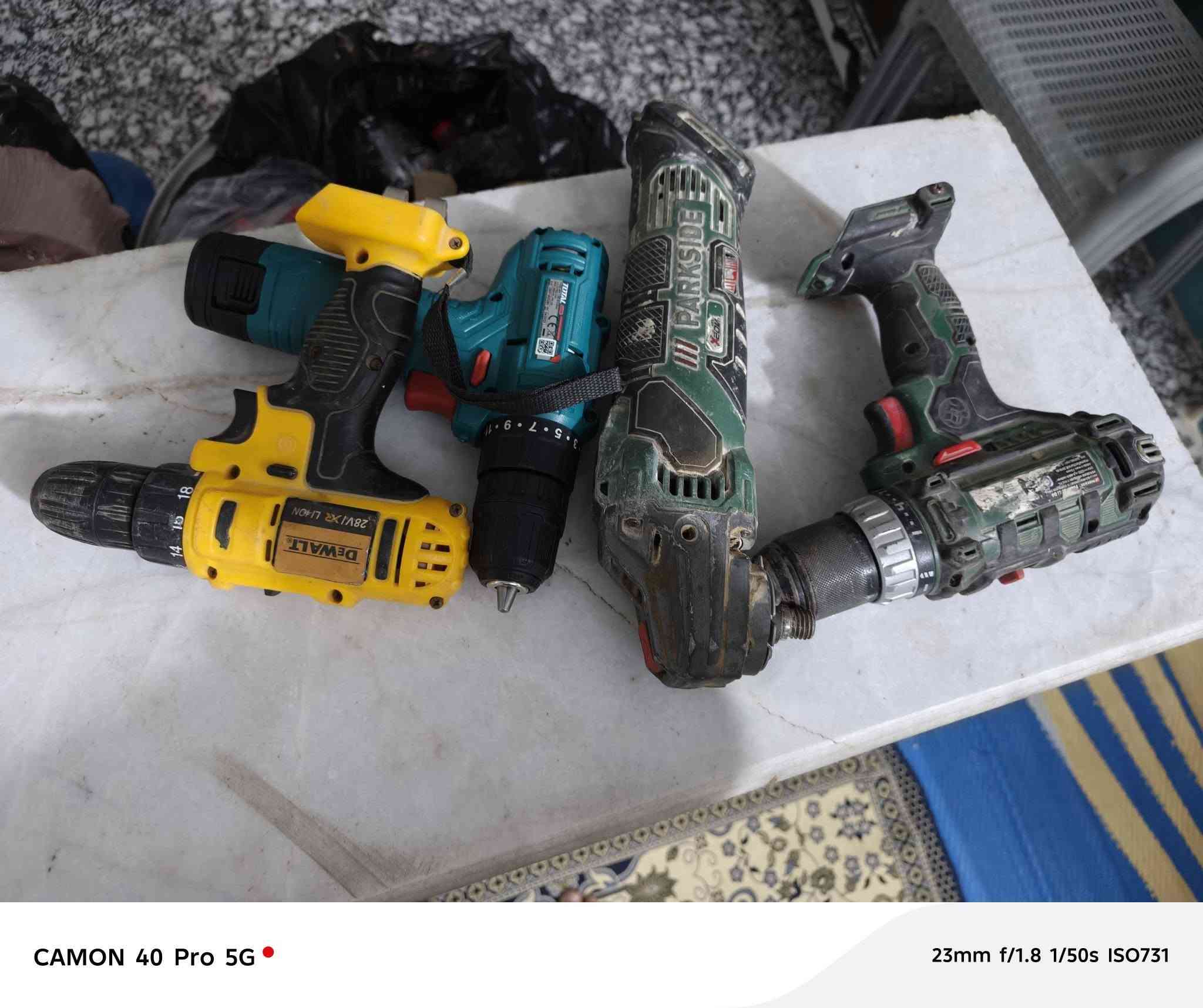 للبيع كلهن ب 50
***********
