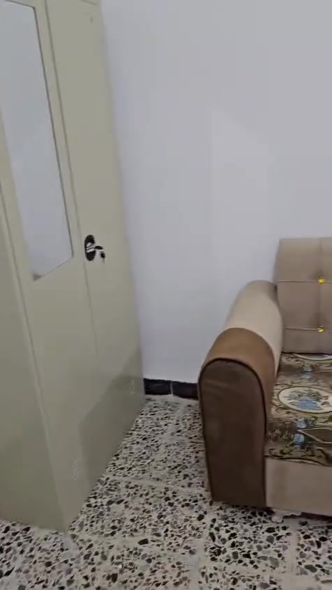 اربع شقق للايجار مؤثثه بلكامل مع مكتب 
صالحه لسكن اهل الشركات 
العنوان / السماوه  حي الحكم من ضمن مرطبات فستقه


**إذا كنت صاحب هذا الإعلان وتريد حذفه لأي سبب، رجاءا أرسل رسالة إلى الدعم الفني**