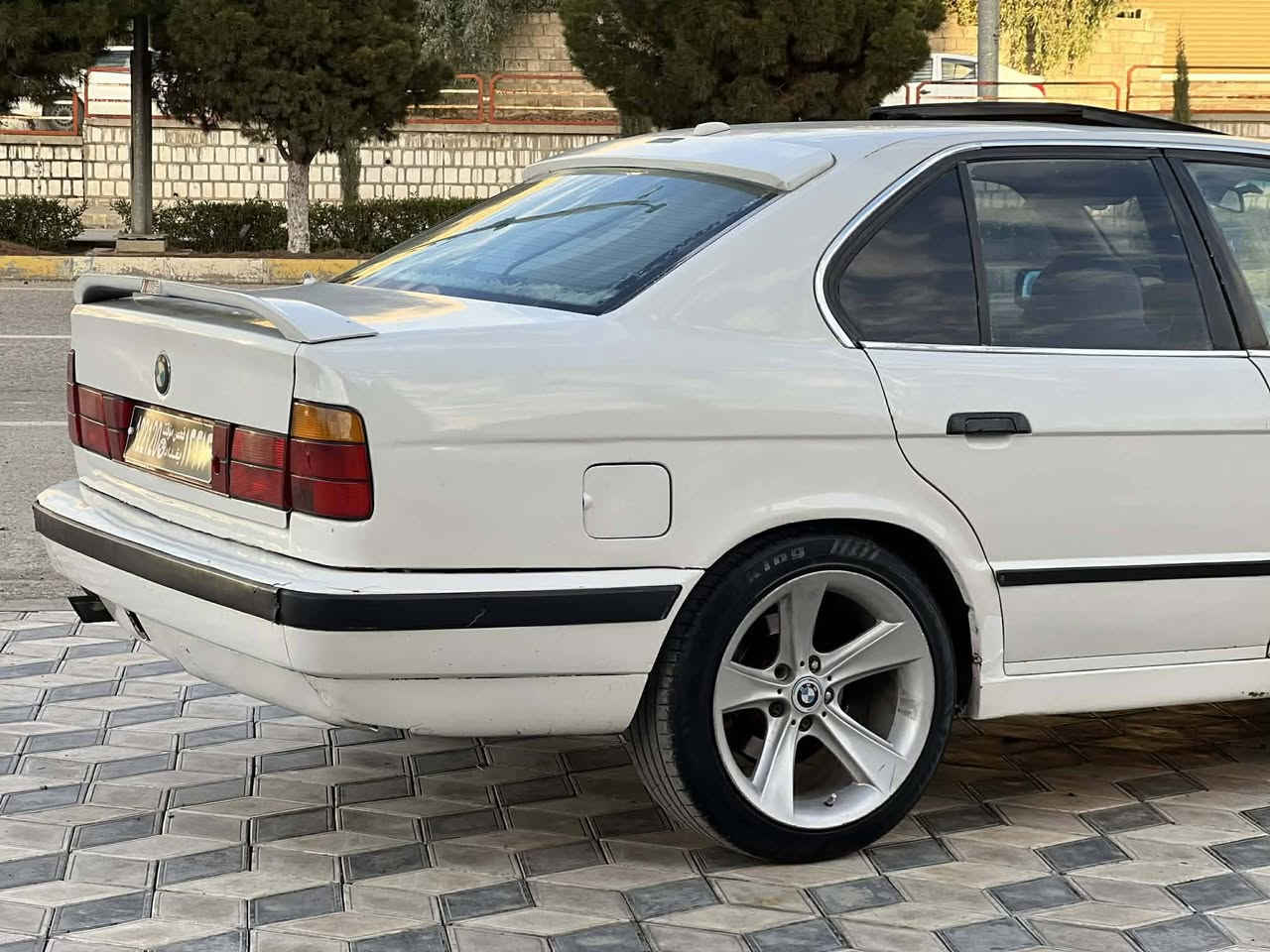 بە ناوی خودا ئە م گوڵە جوانە مان هە یە بۆ فرۆشتن 520 کە پسی گیڕ عادیە ئاڕم پلاستیک سلیمانیە ئاڕمو ئە وە لیات بە شە رت دوجام کارە بای لایت زینۆن سڵایت هە مو گیانی ئیشە کات گیچ هە موی مە زبوتە سێعری 38$کە می مە جال بۆمە عمە لە وە رە مە سج شوین چمچماڵ


**إذا كنت صاحب هذا الإعلان وتريد حذفه لأي سبب، رجاءا أرسل رسالة إلى الدعم الفني**