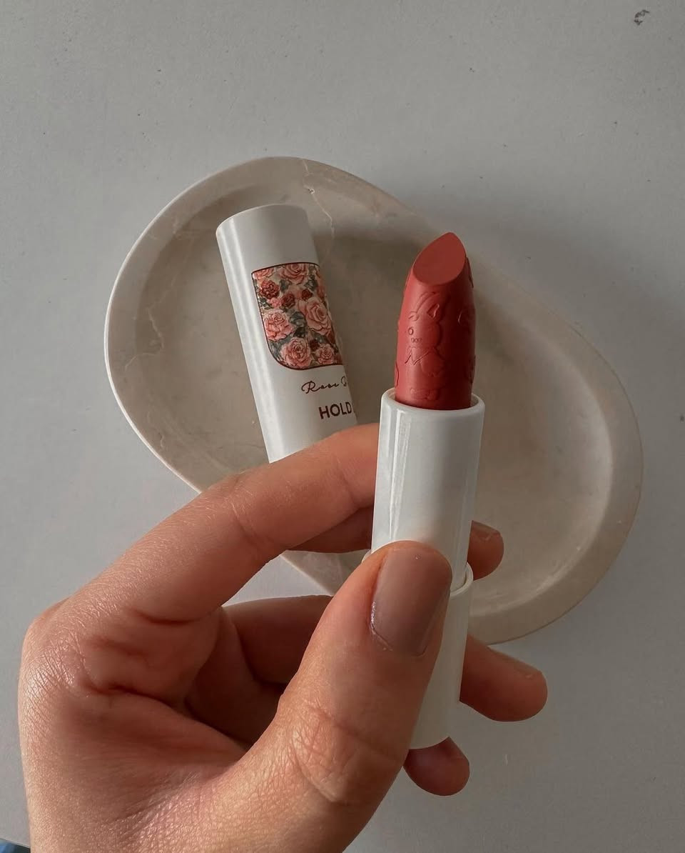 مرحبا بنات رمضان كريم..متوفر منتجات ميك اب كورية اصلية ١٠٠٪؜ للامانة بنات المنتجات تجنن وعليها تخفيضات قوية قسم منها الاكسباير بعد كم شهر وعليهن تخفيض اقل من نص السعر استغلو الفرصة البنات اغلب الصور حقيقية🎀✨توصيل متوفر لكل المحافظات الحجز ع الواتس👇🏻
***********
