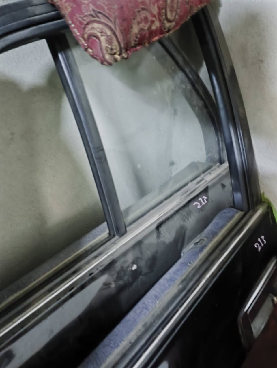 السلام عليكم
عندي سستم كامل ارنب 95لون اسود
جاملغات يسار اصلي ابواب مثلث جبير
سستم مال شركه 
بجم كامل حته رادتيتا بي 
قطع ويا سستم 
4بواب مع وجه باب كامل*
2جاملغ اسود اصلي 
2لايت امامي اصلي
2بك لايت +وصطيه اصلي
دعاميه صبع شركه امامي
دعاميه صبع شركه خلفي 
عطرَ امامي اصلي 
قبغ صندوق خلفي اصلي 
مكاني موصل وادي عكاب 
هاتف /***********
***********
ملاحظه اني ابيع سستم كامل مابيع قطع وحده
