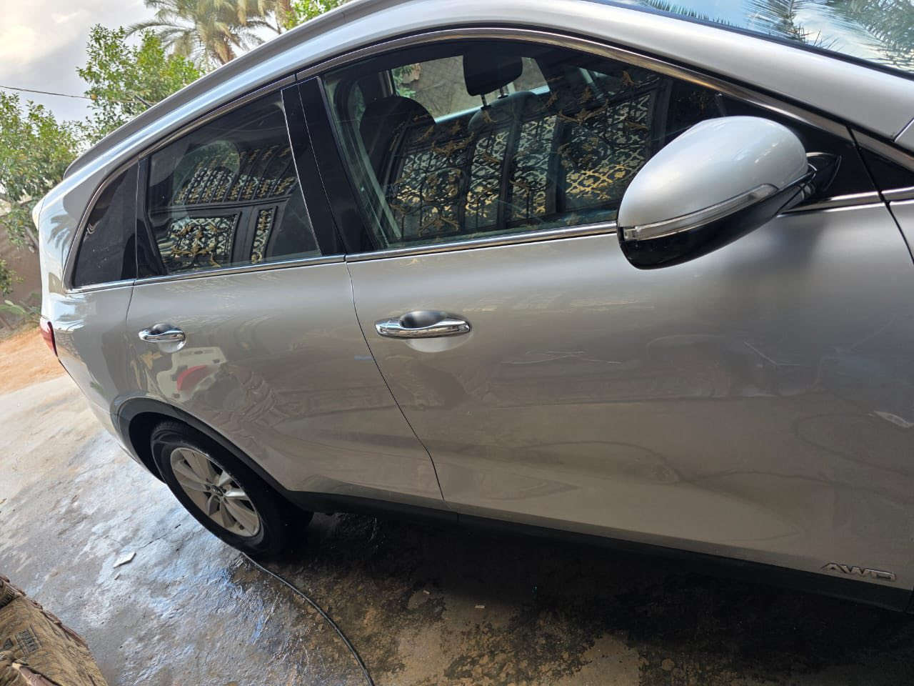 السلام عليكم 
سورنتو 2020
٦ سلندر 
السيارة فر ويل 
ماشيه ٩١ 
بيها قطعتين مبدلات جاملغ وبنيد 
السعر ١٩٥ بيها مجال للشراي 

‭٠٧٧١ ٧٣٥ ٣٢٣٨‬
