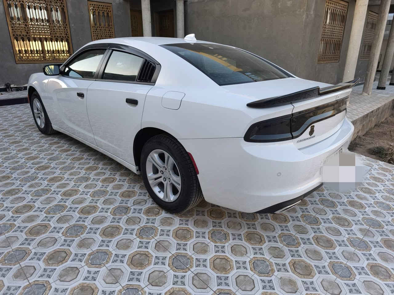 مكلف بالنشر
جارجر موديل 2023
كلين تايتل 
كفاله عامه 
رقم بغداد الجديد مشروع وطني 
هزه جديده و سنويه بسمي 
ماشيه 14الف ميل
موصفات SXT
مكينه 3.6
لد زنون 
شاشه كبيره 
حساس خلفي 
كشنات مخمل اسود 
تشغيل عن بعد 
ويل17
وبعد باقي الموصفات معروفه
المكان بصره 
السعر300
الرقم ***********
‏‪0771 088 2790‬‏
