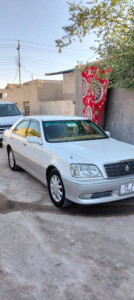 سلام عليكم جنون للبيع 2001 مكفوله من الطكه الجاكوك سياره جديده معنه الكلمه مكينه VVT-i جديده لا تنقيص ولا تبخير 3 دكم  تبريد ثلج حداده جديده  تايرات 4 بجيس كهربائيات كله شغاله منضومه زنون دبل تاب رقم نجف بسمي تحويل ثاني يوم ***********
سعر 130$
مكاني البصره الزبير
