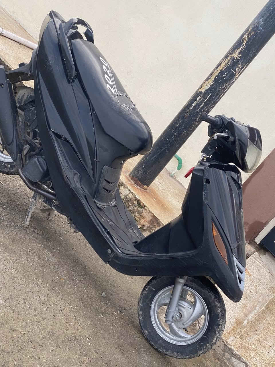 السلام عليكم للبيع مطور ماكس 140 كلو شغال شراي تعال خاص السعر 330


**إذا كنت صاحب هذا الإعلان وتريد حذفه لأي سبب، رجاءا أرسل رسالة إلى الدعم الفني**
