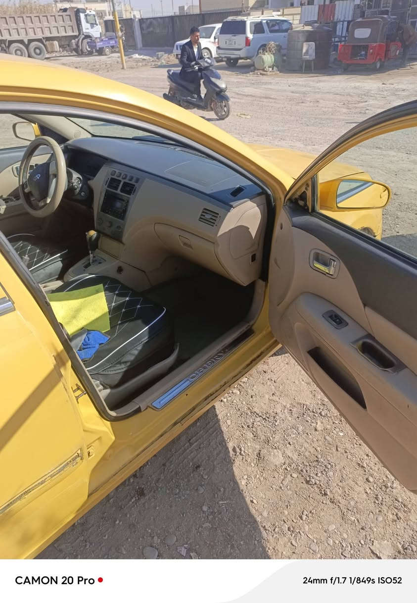 السلام عليكم شيري A5موديل 2011 محور كامري ابو الجف رقم انكليزي بغداد مصفرة هية  وغرامات تحويل ثاني يوم السعر 38وبيها مجال بسيط 
***********
