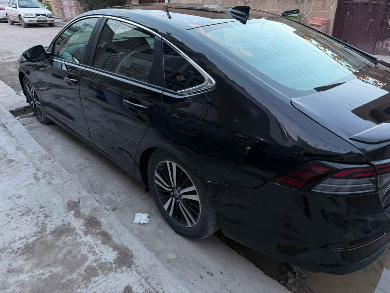 هوندا أكورد
 سبورت هايبرد 2025
فول مواصفات
تبريد قطعتين
شاحن لاسلكي
نظام النقطة العمياء
تدفئة بالكشنات
المسافة المقطوعة: 13 ألف ميل
السيارة باسمي
كير مكينة وتبريد جديد
🔹 حادثة مثل ما موضح بالصور
🔹 فحص وين ما يعجبك وبالخدمة
📍 العنوان:  بغداد / الغزالية
‏ 📞 للاستفسار ***********

‏‏📩  علق يصلك السعر على الخاص الرد الي 
‏تابع الصفحة لتصلكم اخر عروض السيارات
‏الاعلان على الصفحة مجاني 
‏
