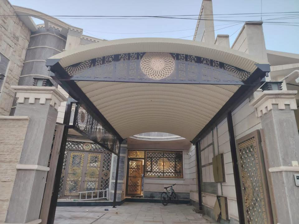 📣 تعلن #شركة أبراج بغداد 
💣سعر المتر فقط 24 ألف دينار بوري 4إنج☀️☀️🌧️🌧️

💣سعر المتر فقط 25ألف دينار بوري   4إنج مغلون 💣☀️🌧️🌧️

⸻

🌟 نقدّم لكم أعمالنا الاحترافية في مجال:
✅ تركيب كافة أنواع المظلات الحديثة (الكيسبان)
✅ تغطية الجملونات الحديدية
✅ مضلات سيارات، حدائق، بوابات، ممرات
✅ تغليف احترافي لجميع الدوائر والمؤسسات الحكومية (مستشفيات، مراكز، مدارس…)

⸻

🛠️ تفاصيل المواد المستخدمة من قبل كادر شركة  الروعة

1️⃣ كيسبان بسماكة 0.5 ملم – عازل لأشعة الشمس والحرارة
2️⃣ بوري مغلون:
• 3 إنج بسمك 1.3 ملم – السعر 23 ألف
• 4 إنج بسمك 1.5 ملم / 2 ملم مضغوط – السعر 24
.4إنج بسمك 2ملم /2ملم مضغوط-السعر 25
3️⃣ ساقية مغلون مقاومة للصدأ
4️⃣ 🔌 هدية: إضاءة LED مجانية مع كل تركيب

⸻

📌 ملاحظات مهمة:
• المساحة أقل من 30 متر تُحسب بالقطعة وليست بالمتر
• العمل بإشراف كادر هندسي وفني متخصص
• ضمان فعلي لمدة 10 سنوات على الثبات والقوة والمتانة
• نغطي جميع المحافظات العراقية
• أعمالنا متوفرة أيضاً في نظام الساندويج بنل – السعر 30 ألف
• مضلات هرمية بتصاميم عالية الجودة واحترافية مع ضمان 5 سنوات

⸻

📞 للتواصل والاستفسار أو الحجز
***********
واتس***********

📍 خلي مظلتك علينا، والظل المرتب عليك 🌤️
#مضلات #كيسبان #مضلات_سيارات #مظلات_بضمان #مظلات_فنية #مظلات_مقاولات #مظلات_عراقية #عرض_خا
