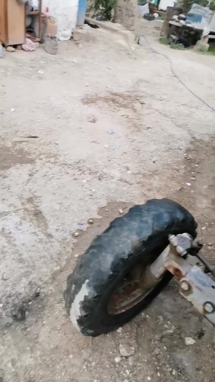 السلام عليكم فوركسن للبيع ٣ مليون وبيهه مجال العنوان بغداد رقم تلفون ***********
