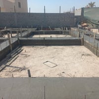 الحساوي للمقاولات بعقد بين الطرفين ويكون الهيكل فرش نايلون زراعي  تسلي...