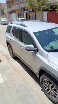 اخوان جمسي  اكاديا موديل 2017 خليجي مواصفات  محرك 6 سلندر 3600  7 راكب...