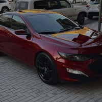 ماليبو ٢٠٢٢ • وارد كندي • البونيت مصبوغ