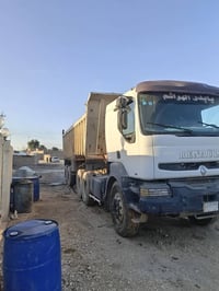 رينو • موديل 2001 • باسم صاحبها