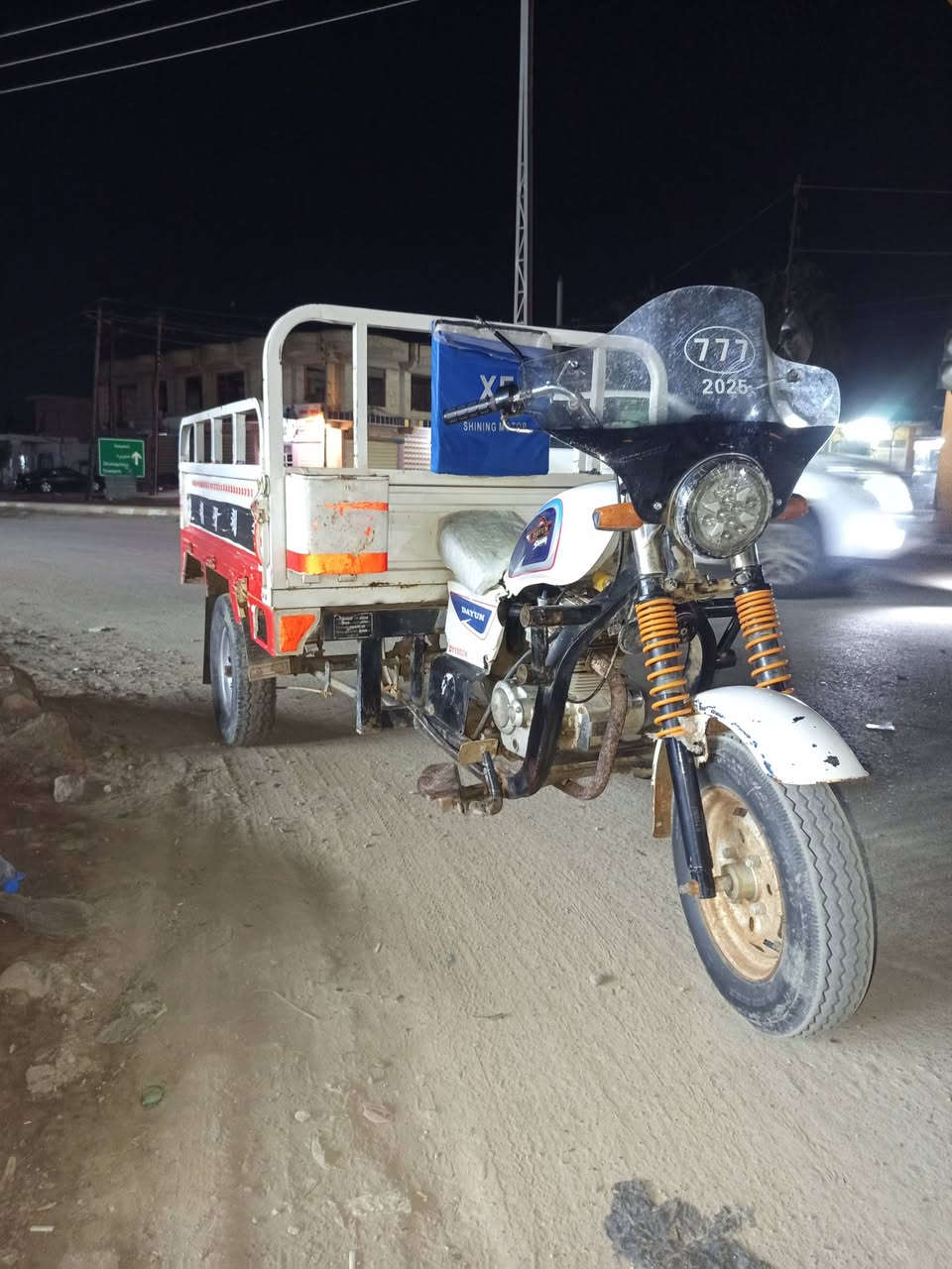 سلام عليكم سوته لبيع ديوان مديل 2017اوراق سوته جديده مكفوله كفاله عامه السعر 1100وبيه مجال الاستفسار ***********
