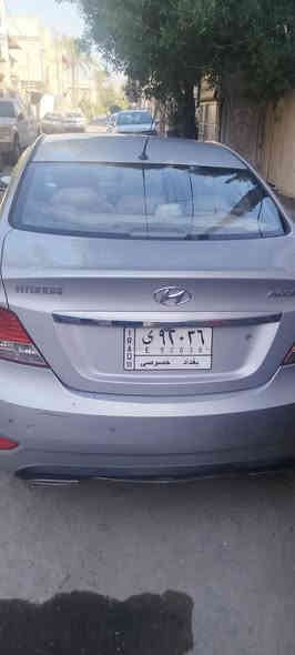 اكسنت مضلع خليجي ٢٠١٣ نظيفة حيل  مكفولة من الضربة والصبغ بيها بس هلال جاملغ خلفي  نتجية ضربة تكاتك  وشبر بالباب الخلفي عكس السائق كلها على الشركة وبيها كامرة أمامية وخلفية وتشغيل عن بعد يعني تحوير بصمة للاستفسار الاتصال على الخاص او الرقم التالي ***********
