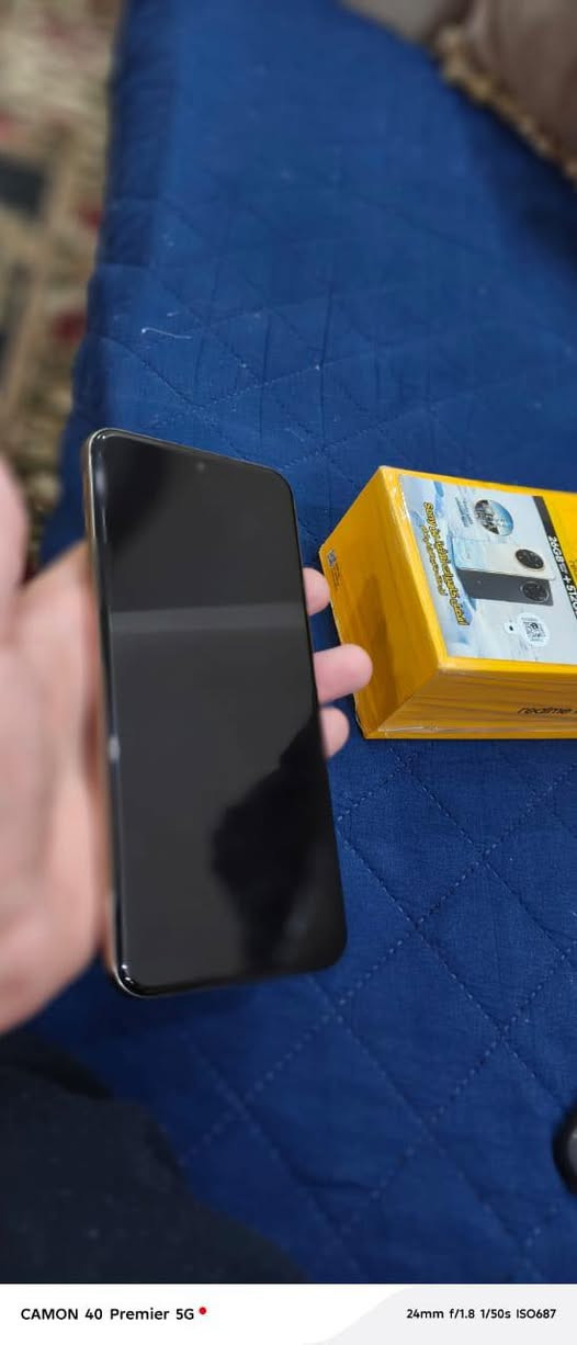 ريلمي 14 برو بلس 5g
نظيف مابي اي مشكلة
مواصفاته غنيه عن التعريف
الذاكرة 512
للبيع بسعر 500 الف
*********** بغداد المنصور
تحياتي للجميع
