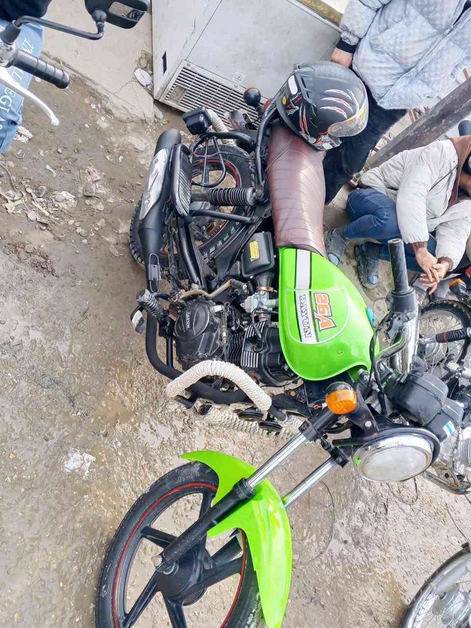 السلام عليكم
دايوان للبيع موديل 20اوراق اسكنر 
السعر 900وبيها مجال 
الرقم ***********
