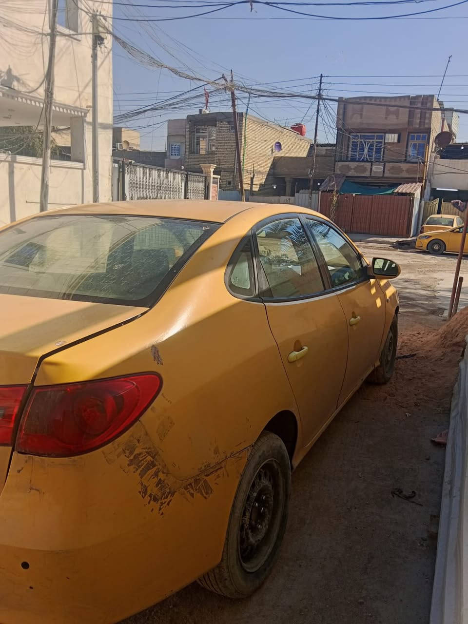 السلام عليكم
افانتي 2007
رقم بغداد 
حادث جاملغ خلفي 
صدر خلفي تعبان 
السعر 80
***********
مكان بغداد
