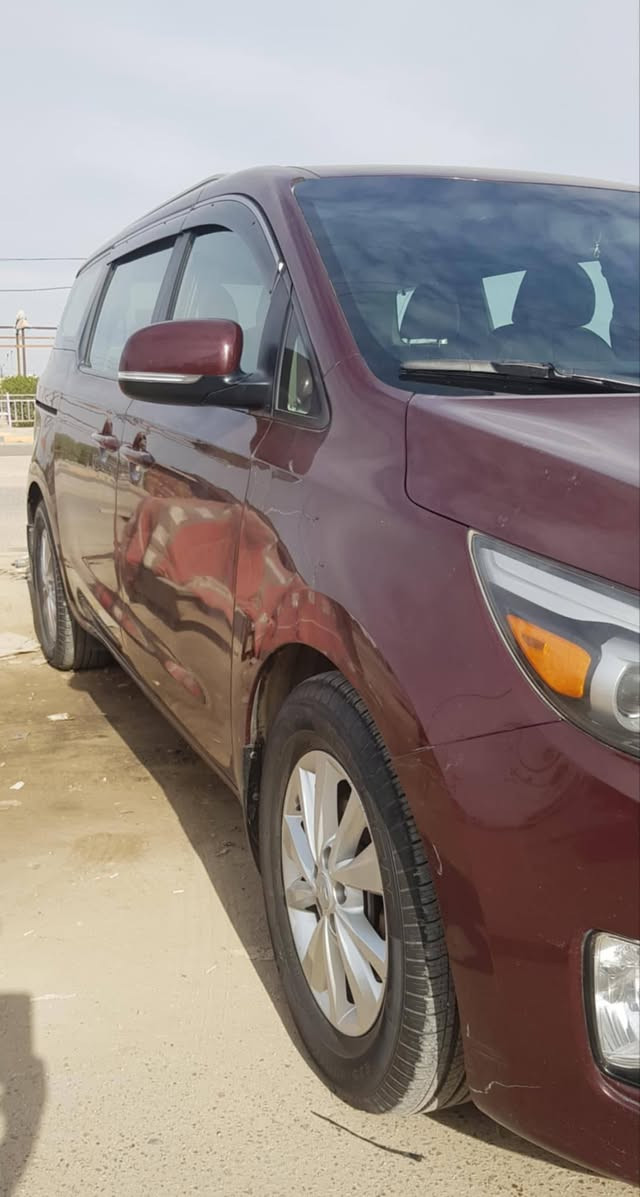 السلام عليكم متوفر سيدونه فول عدى الفتحه 2017 سياره كفاله عدى حادث امريكا السعر 190وبيه مجال مكان السياره الرميثه للتواصل على الرقم *********** مكلف بلنشر
