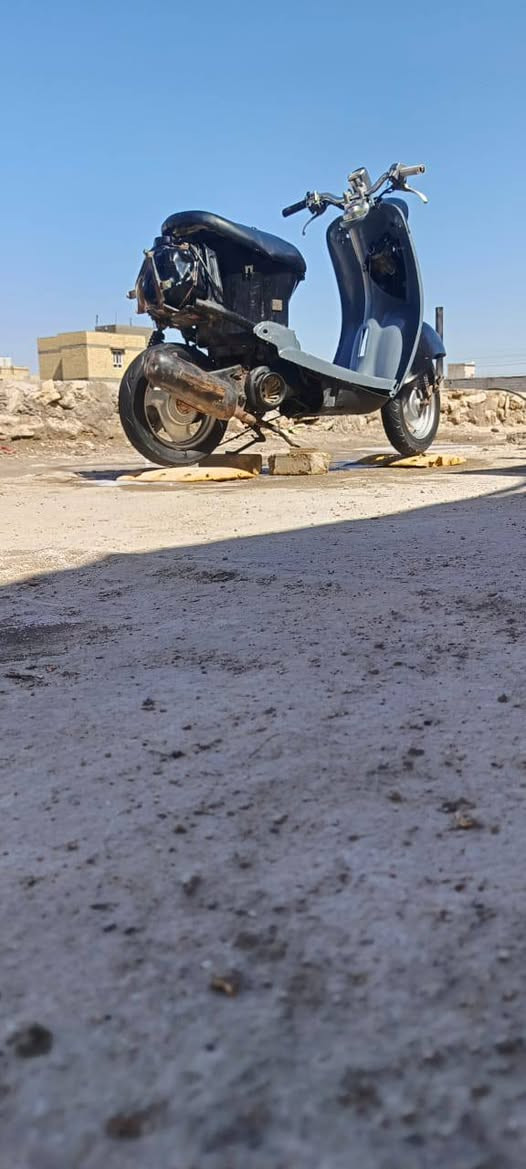 سلام عليكم دراجه البيع مراوس عادي كفراته موجودة شلعته قويه مكينته نضيفه مكينه جديدة مكاني ناصرية قرب جامعة ذي قار تاير جديدة دبلات جدد عوزه بس باتري تشتغل هندر سلف بس تربط الوايرات دبل الوره جديد سعر خاص موجودة عل وتساب هذه رقمي بي وتساب ***********
