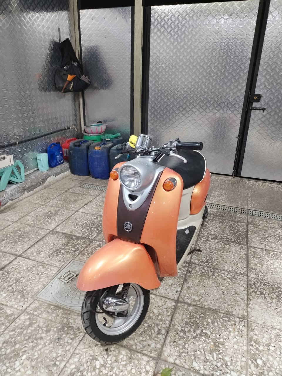 سلام عليكم دراجة عبد الحليم للبيع السعر 525000 الرقم ***********
