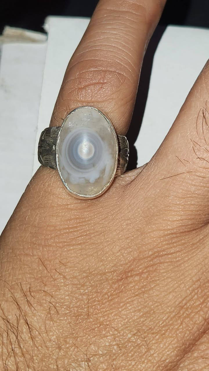 للبيع خاتم سليماني
السعر35
مكاني بغداد شارع حيفا 
يوجد توصيل


**إذا كنت صاحب هذا الإعلان وتريد حذفه لأي سبب، رجاءا أرسل رسالة إلى الدعم الفني**